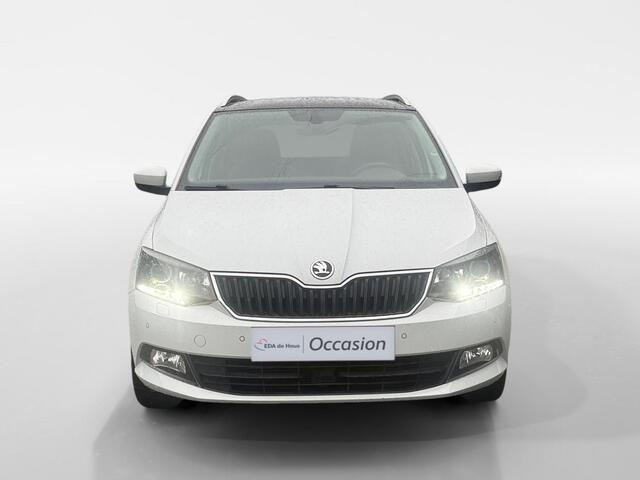 Skoda FABIA Combi 1.0 TSI Style Business | Automaat | Navigatie | Panorama Dak | Stoelverwarming | Parkeersensoren | Trekhaak | Climate Control