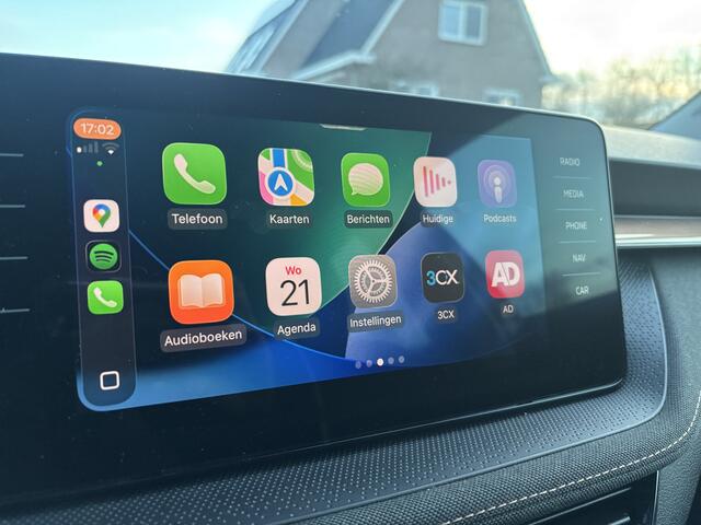 Skoda FABIA 5DRS 1.0 TSI Business Edition Trekhaak / Navigatie / Full LED