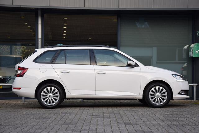 Skoda FABIA Combi 1.0 TSI 96PK Ambition | BOVAG Garantie | Org. NL | Lage KM stand met NAP | Apple Carplay/Android Auto | DAB | Cruise Control | Parkeersensoren |