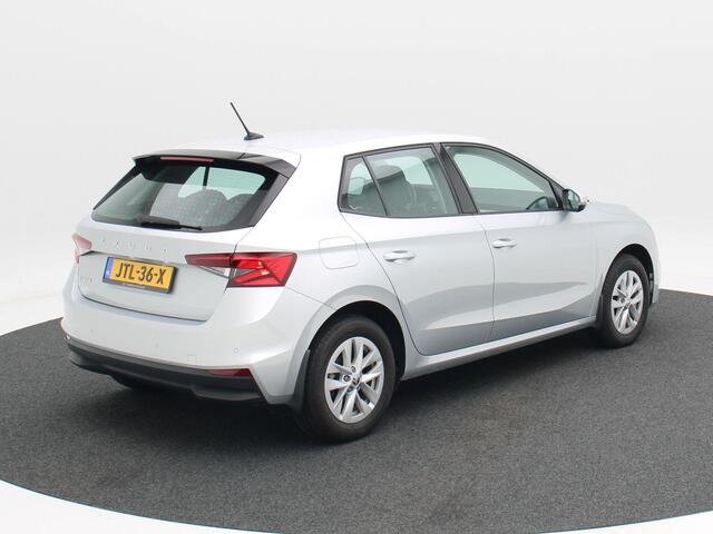 Skoda FABIA 1.0 TSi 110 Pk Automaat Business Edition | Cruise Control | Climate Control | Parkeersensoren | Stoelverwarming | Bluetooth | Carplay | 15 Inch | 33.912 Km!!