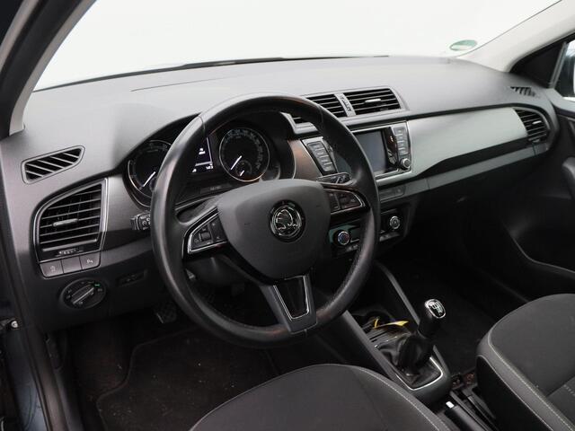 Skoda FABIA Combi 1.0 TSI Style | Cruise Control | Climate Control | Stoelverwarming | Navigatie | Camera | Bluetooth | 16 Inch | 87.627 Km!!