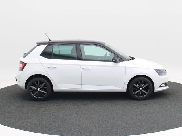 Skoda FABIA 1.0 TSi Clever | Cruise Control | Climate Control | Stoelverwarming | Bluetooth | Navigatie | Trekhaak | Parkeersensoren | 16 Inch | 62.800 Km!!