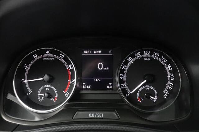 Skoda FABIA 1.0 TSI Ambition | Automaat | Stoelverwarming | Climate Control |