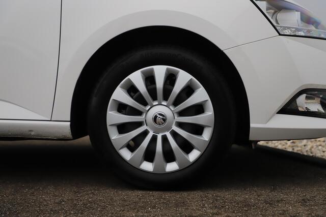 Skoda FABIA Combi 1.0 TSI Ambition 95PK Navigatie Carplay Android Airco Cruise Control Parkeersensor