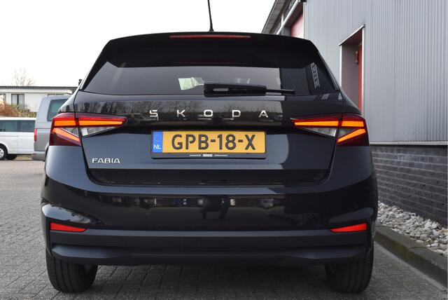 Skoda FABIA 1.0 TSI Selection Automaat, Virtual cockpit, Cruise, Carplay, DAB, PDC