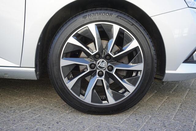 Skoda FABIA Combi 1.0 TSI Business Edition/Trekhaak/Navigatie/ Travel Pakket.