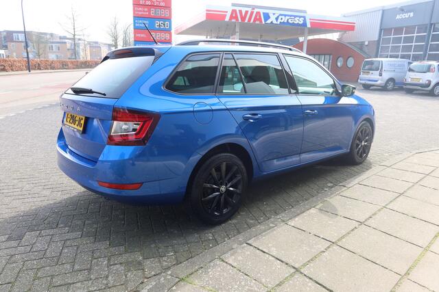 Skoda FABIA Combi 1.0 TSI Sport Business I NAVI I PARKEERSENSOREN I BLUETOOTH I KEY-LESS