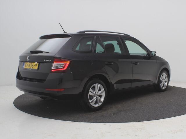 Skoda FABIA Combi 1.0 TSI Style / Airco Climat Control / Cruise Control / Apple CarPlay & Android Auto / Navigatie / Parkersensoren Voor & Achter / LMV / LED Dagrijverlichting