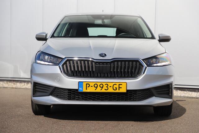Skoda FABIA 1.0 TSI Ambition 95PK Carplay Android Navigatie Airco Cruise Control Parkeersensor