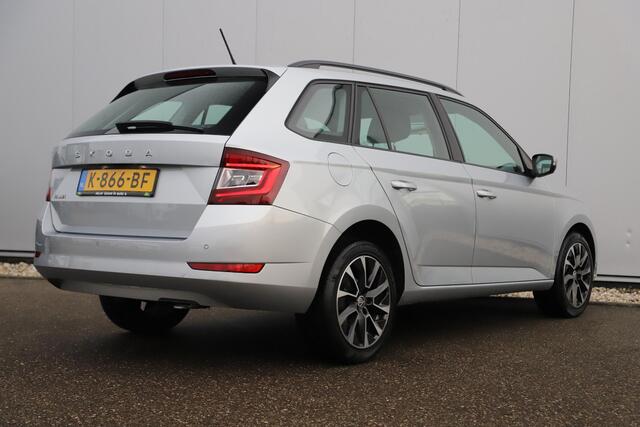 Skoda FABIA Combi 1.0 TSI Business Edition 95PK 16 inch LMV Navigatie Carplay LED Cruise Control