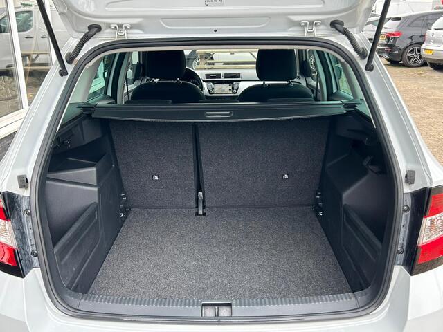 Skoda FABIA Combi 1.2 TSI Drive | Trekhaak | Bluetooth | Navi | Cruise