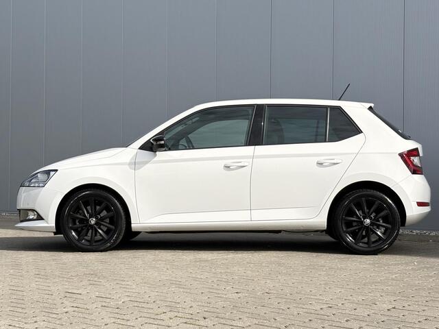 Skoda FABIA 1.0 TSI Sport business / Airco / Automaat / Cruise Control / Navigatie /