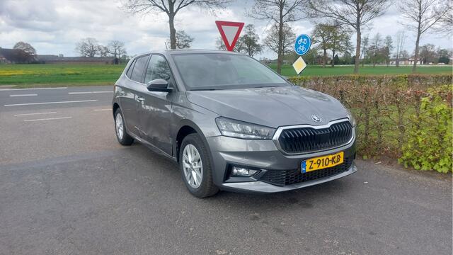 Skoda FABIA 1.0 TSI Business Edition CLIMA/NAVI/LED 70264 KM BJ 2024