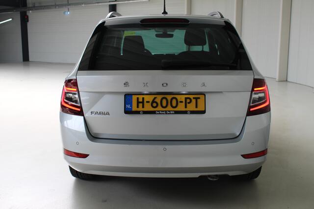Skoda FABIA Combi 1.0 TSI Business Edition Navigatie | Stoelverwarming | Climate Control | Parkeersensoren