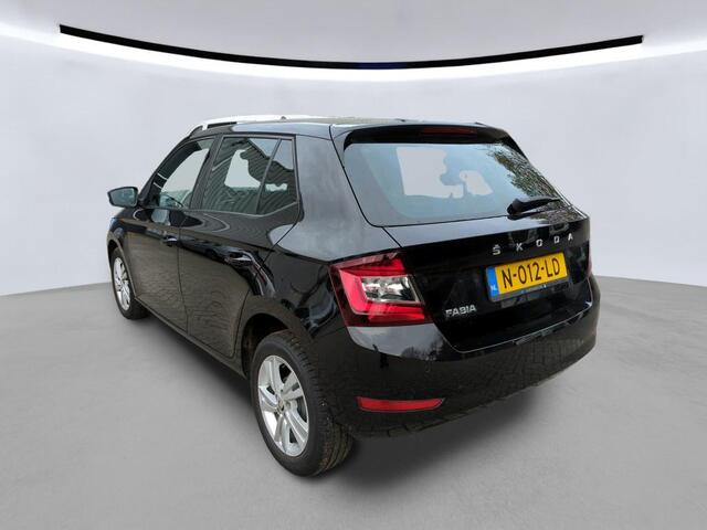 Skoda FABIA 1.0 TSI Online Edition / Apple Carplay / Climate Control / PDC / 15 Inch
