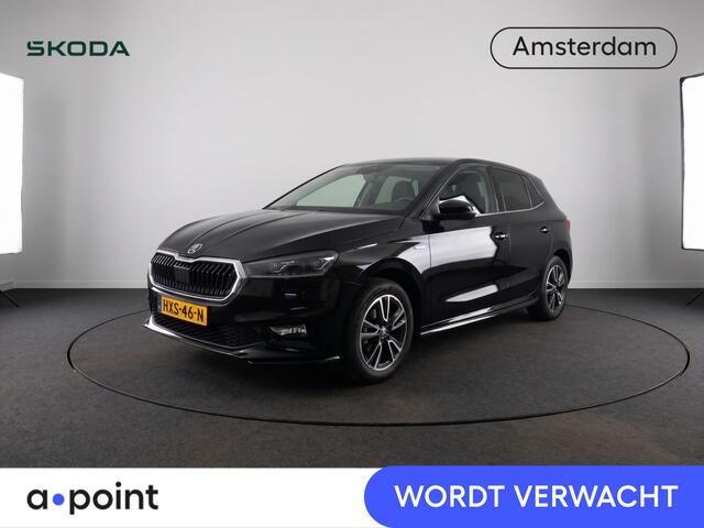 Skoda FABIA 1.0 TSI Monte Carlo 95 pk | Verlengde garantie | Navigatie via App | Parkeersensoren | Achteruitrijcamera | LED koplampen | Stoelverwarming |