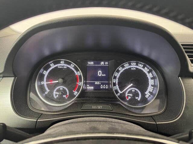 Skoda FABIA Combi 1.0 TSI Style | Apple CarPlay / Android Auto | Camera | Clima | Stoelverwarming |
