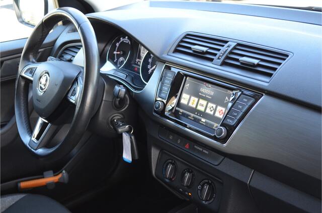Skoda FABIA Combi 1.0 TSI Business Edition Carplay | Adaptive Cruise | Blind Spot | Navigatie