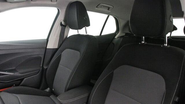 Skoda FABIA Selection 1.0 TSI 95pk Trekhaak, Cruise control, Parkeersensor achter, App connect, LED koplampen, Airco, DAB, Radio, Bluetooth