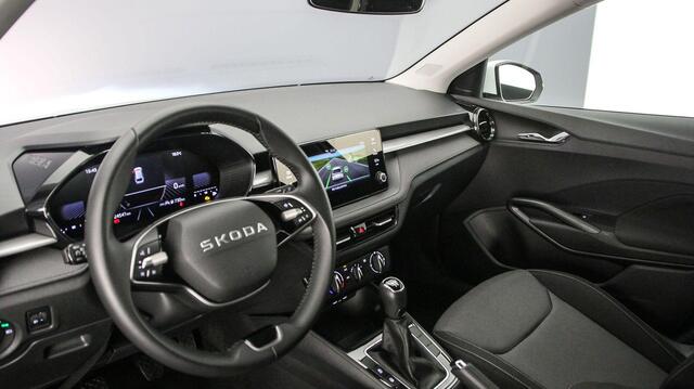 Skoda FABIA Selection 1.0 TSI 95pk Cruise control, Parkeersensor achter, LED koplampen, Airco, DAB, Radio, Bluetooth