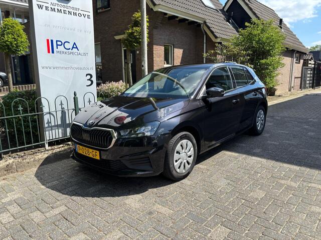Skoda FABIA 1.0 TSI Automaat Ambition Business Automaat Automaat/Nieuw model/Trekhaak/Airco-Ecc/Navi