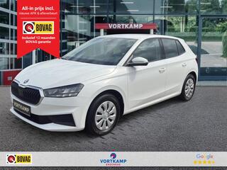 skoda-fabia-1.0-mpi-active-pdc-acht