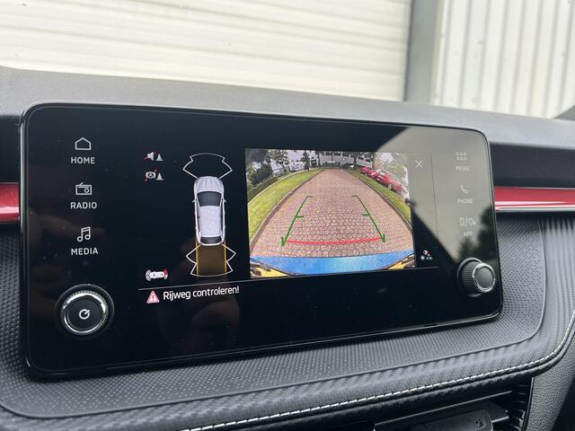Skoda FABIA 1.0 TSI Monte Carlo / 1e Eigenaar / Achteruitrijcamera / Sensoren Voor en Achter / Apple Carplay / Android Auto /