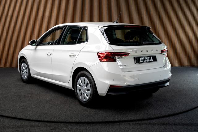 Skoda FABIA 1.0 Navi Airco Stoelverwarm. PDC Cruise Carplay BTW auto