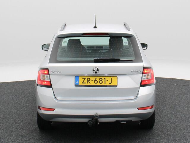 Skoda FABIA Combi 1.0 Active | Trekhaak | Cruise Control | Airco | CarPlay | 72.043 Km !!