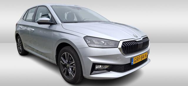 Skoda FABIA 1.0 TSI Essence Cruise control / PDC / LED / LMV Rijdende demonstratieauto, bezichtiging op afspraak