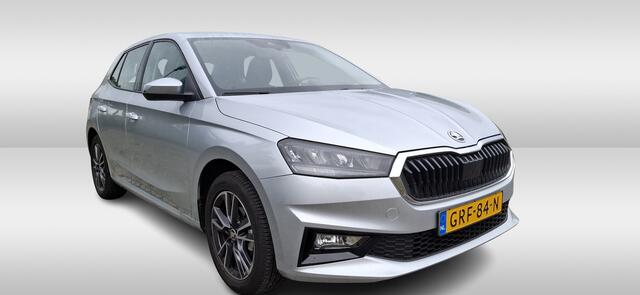 Skoda FABIA 1.0 TSI Essence Cruise control / PDC / LED / LMV Rijdende demonstratieauto, bezichtiging op afspraak