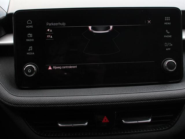 Skoda FABIA 1.0 TSI 110pk Automaat Selection Climate control | Adaptieve cruise control | Lane assist | Parkeersensoren achter | Stuurverwarming | Stoel verwarming | Apple Carplay/ Android Auto