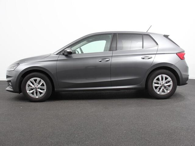 Skoda FABIA 1.0 TSI 110pk Automaat Selection Climate control | Adaptieve cruise control | Lane assist | Parkeersensoren achter | Stuurverwarming | Stoel verwarming | Apple Carplay/ Android Auto