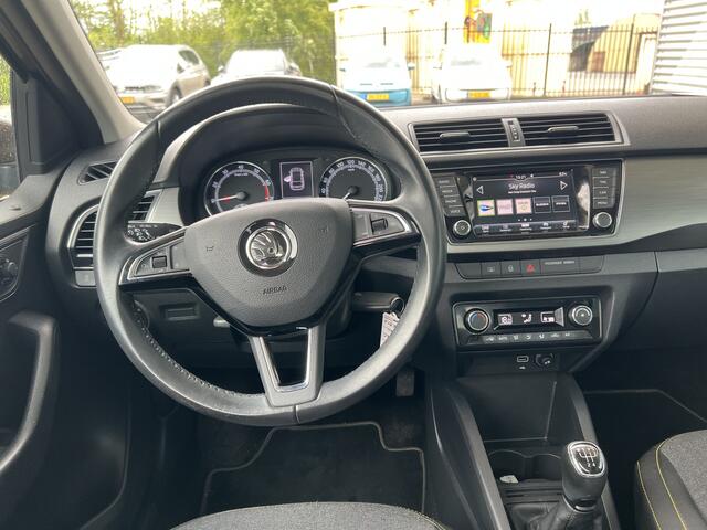 Skoda FABIA Combi 1.0 TSI Business Edition / Panorama dak / Navigatie / Led verlichting / Afneembare trekhaak