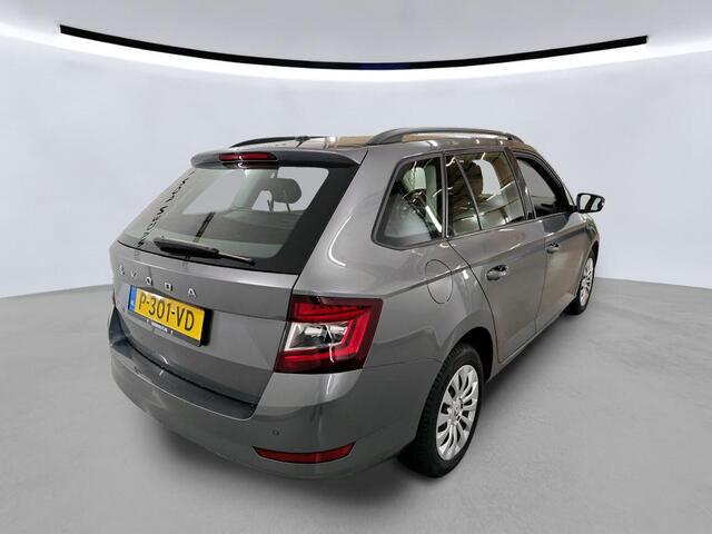 Skoda FABIA Combi 1.0 TSI 95pk Ambition / Navigatie / Cruise Control / Parkeersensoren / Wordt verwacht