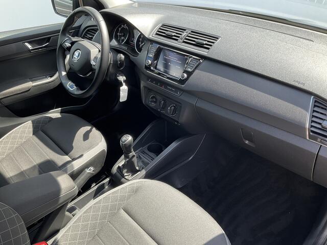 Skoda FABIA Combi 1.0 TSI Style 1Eig DAB Carplay Stoelverw. Black metal
