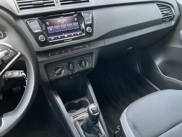Skoda FABIA Combi 1.0 TSI Style 1Eig DAB Carplay Stoelverw. Black metal