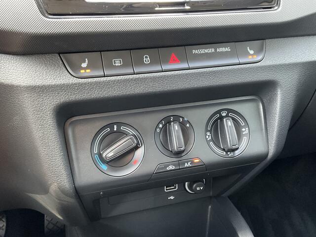 Skoda FABIA Combi 1.0 TSI Style 1Eig DAB Carplay Stoelverw. Black metal