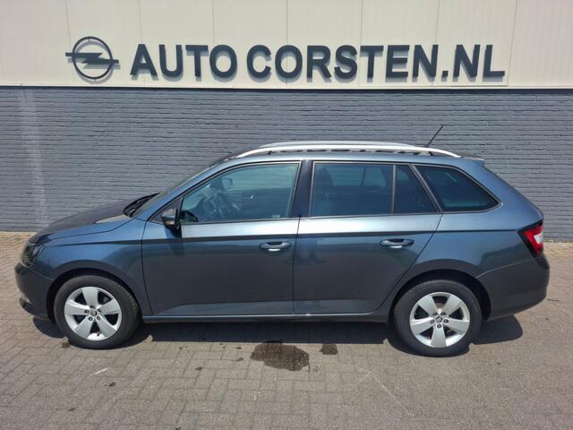 Skoda FABIA Combi 1.2TSI 90PK Navi Ecc Trekhaak Stoelverwarming Pdc Cruise Control Style Business Bluetooth Lmv Isofix Regen-Lichtsensor Origineel Nederlandse Auto 1.000KG Trekgewicht
