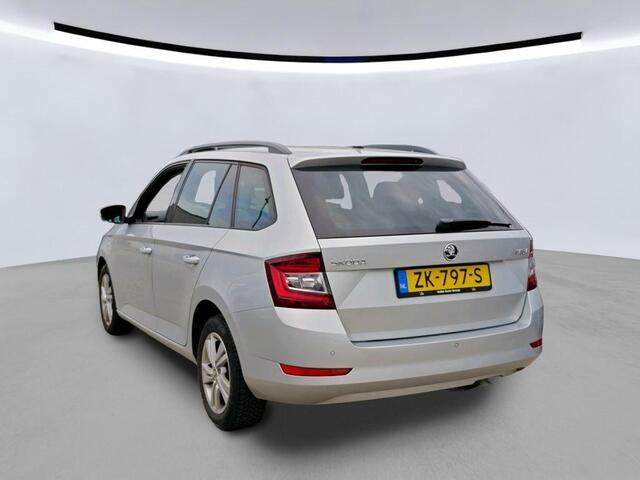 Skoda FABIA Combi 1.0 TSI Style / AUTOMAAT/ PARKEER SENSOREN V+A/ CRUISE/ NAVI/ AIRCO/ 15'' LMV