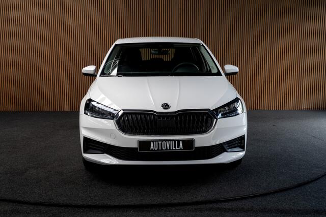 Skoda FABIA 1.0 Navi Airco Stoelverwarm. PDC Cruise Carplay BTW auto
