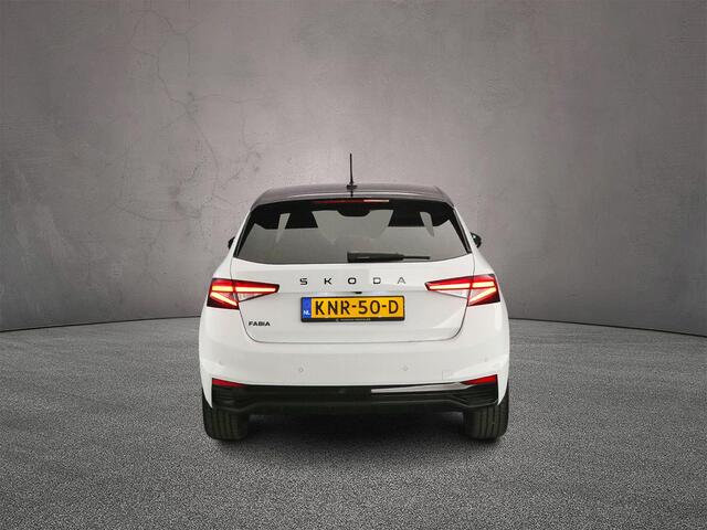 Skoda FABIA Monte Carlo 1.0 TSI 115pk DSG Automaat Adaptive cruise control, Achteruitrijcamera, Stoelverwarming, LED koplampen, App connect, Parkeersensoren