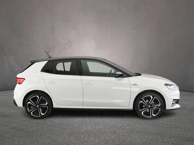 Skoda FABIA Monte Carlo 1.0 TSI 115pk DSG Automaat Adaptive cruise control, Achteruitrijcamera, Stoelverwarming, LED koplampen, App connect, Parkeersensoren