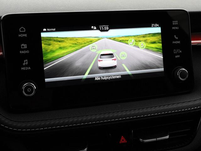 Skoda FABIA 1.0 TSI 110pk DSG Monte Carlo · Camera · Apple/Android Car Play · Stoelverwarming · Cruise Control · 17'' Inch · Garantie t/m 14-08-2029 of 100.000km