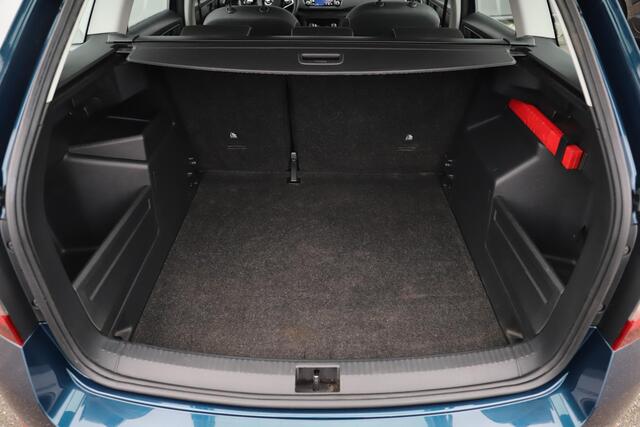 Skoda FABIA Combi 1.0 TSI Ambition 95PK Trekhaak Navigatie Carplay Android Clima Cruise Control Parkeersensor