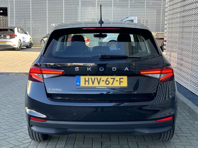 Skoda FABIA 1.0 TSI 95PK Selection / Digitale Cockpit / Parkeersensoren Achter / LED / Cruise Control / Draadloze App-Connect
