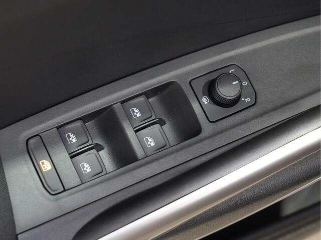 Skoda FABIA 1.0 TSI DSG Business Ed. | Trekhaak |