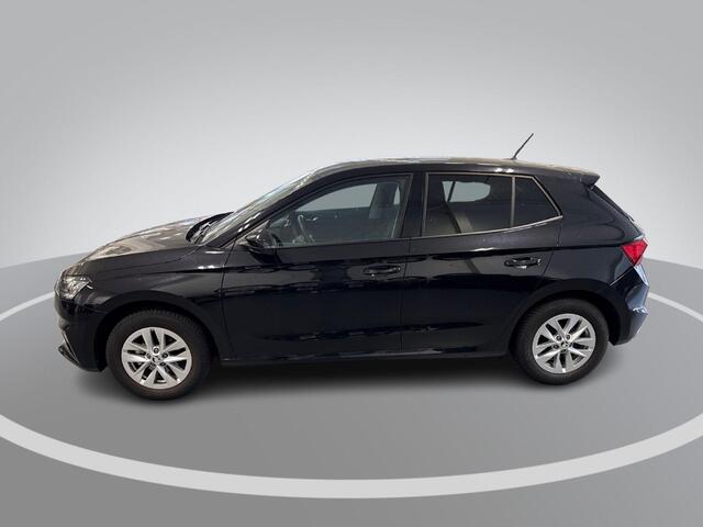 Skoda FABIA 1.0 TSI 95pk Selection · Apple/Android Car Play · Navigatie · Airco · Cruise Control · P-Sensoren · 15'' Inch · Garantie t/m 10-06-2028 of 100.000km