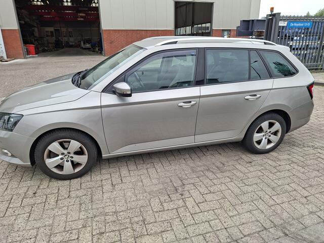 Skoda FABIA Combi 1.2 TSI Style Business | 1E EIGENAAR | AUTOMAAT | NAVI | CAMERA | LMV | TREKHAAK |