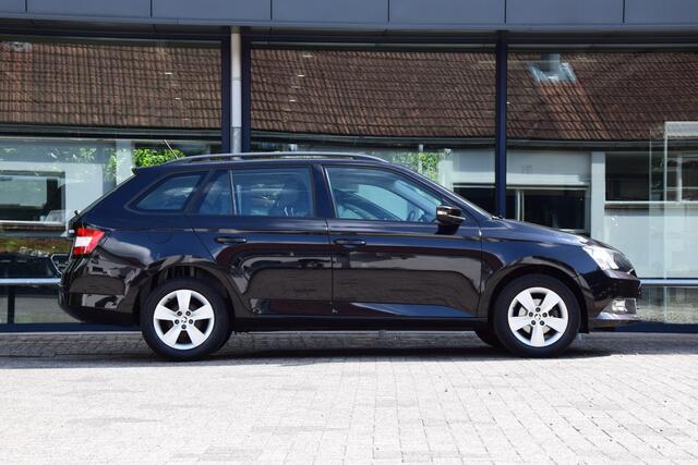 Skoda FABIA Combi 1.0 TSI 96PK Ambition | Org. NL | BOVAG Garantie | Cruise Control | Stoelverwarming | Airco | Parkeersensoren Achter | Bluetooth Telefoonverbinding | 15'' Velgen |